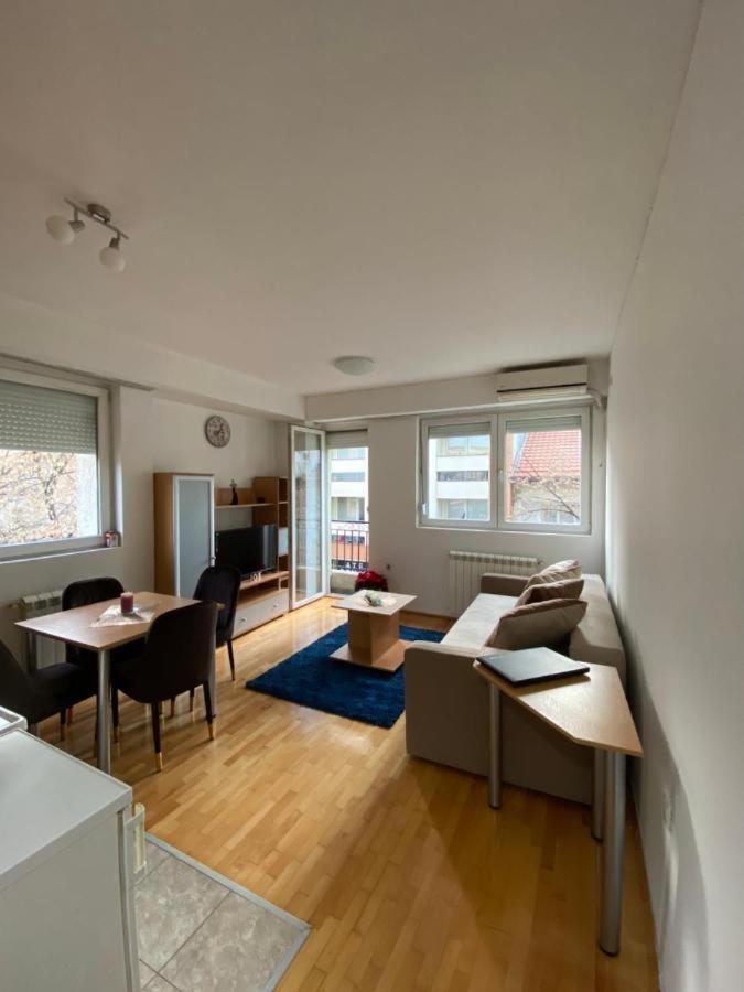 Tea Apartment Skopje Eksteriør billede